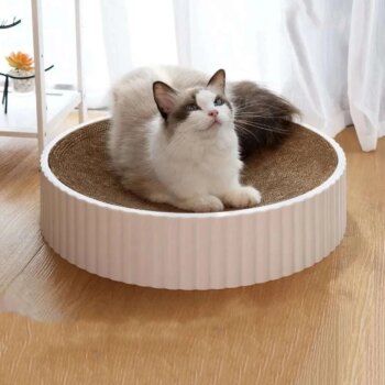 Round nail scratcher for cats 