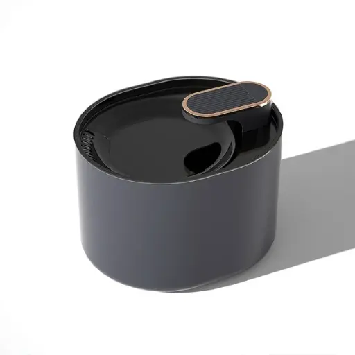 نافورة مياه للكلاب والقطط بسعة 3 لتر باللون الاسود